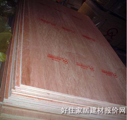 �yȼ�z�ϰ� 2440mm��1220mm����15mm B1