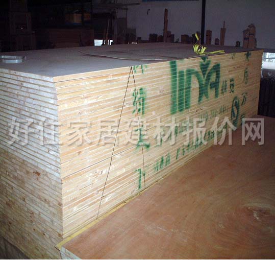 �ְ��ܶȰ�(�w�S��) ���ܶ� 2440mm��1220mm����9mm