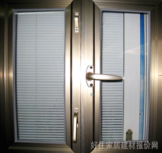 ������ �X�Ͻ��㙉ɫ 828������ ӆ��