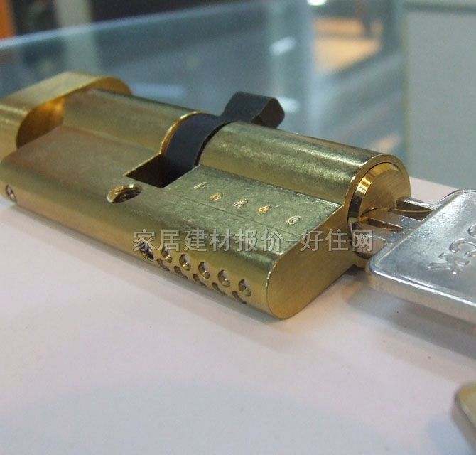 �����T�i��� �зֆ�đ�iо 70mm