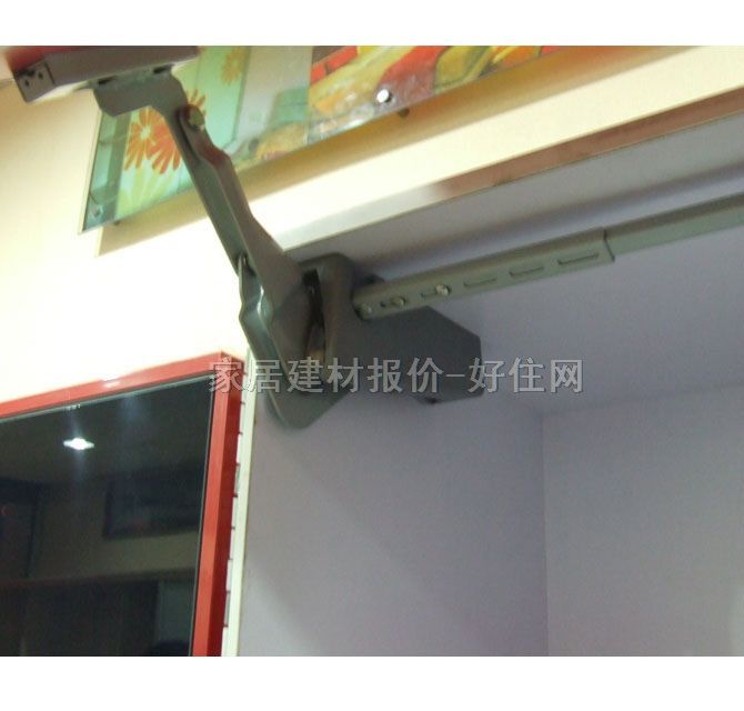 �ϚW�P�҃���� ����� ӆ��