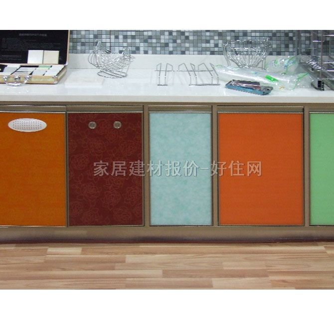 �N���T�� ��ɫ ��䓰�