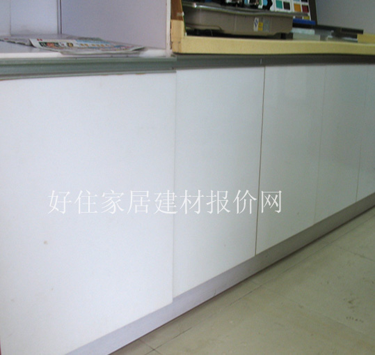 �N���ع� ��ɫ UV��