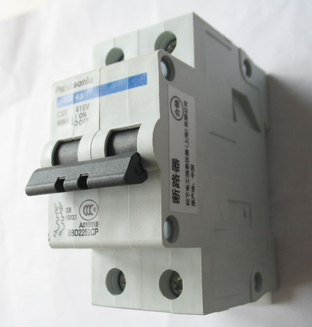 ����·��\�՚��_�P BD-63 C25 415V 2P 25A �՚��_�P���ܚ���·����