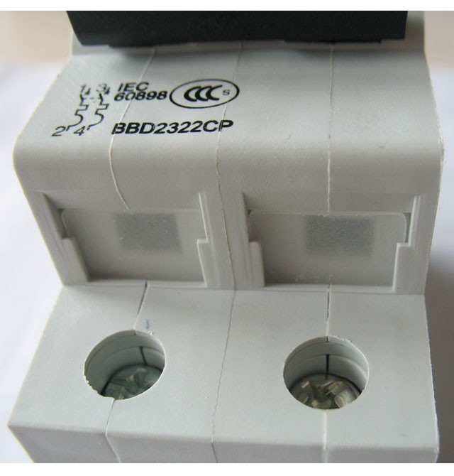 ����·��\�՚��_�P BD-63 C32 415V 2P 32A �՚��_�P���ܚ���·����