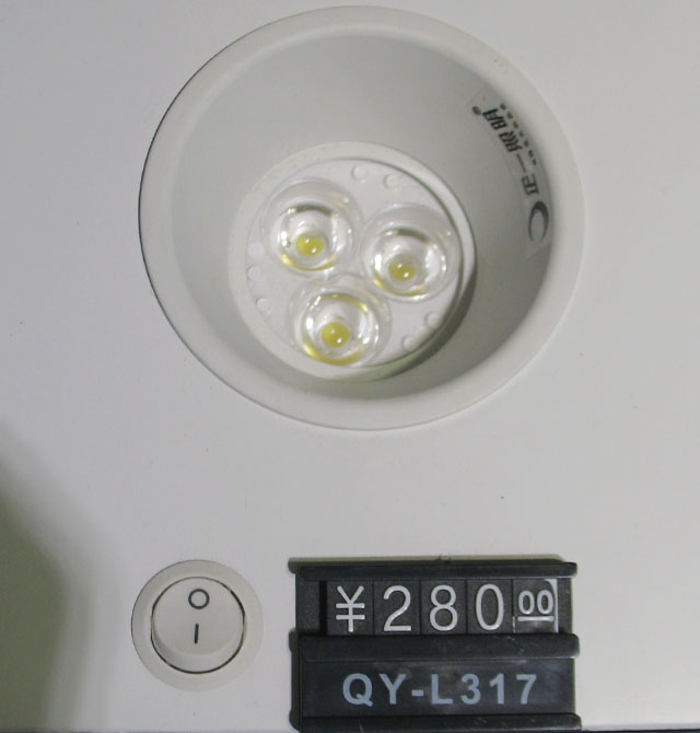 ��һ����LEDͲ�����컨�� ��75mmQY-L317 3w ���bǶ��ʽ �X�Ͻ���|��ɫ