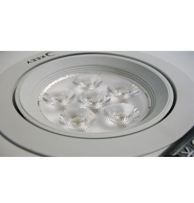 ��һ����LEDͲ�����컨�� QY-L606 6w ���bǶ��ʽ �X�Ͻ���|��ɫ