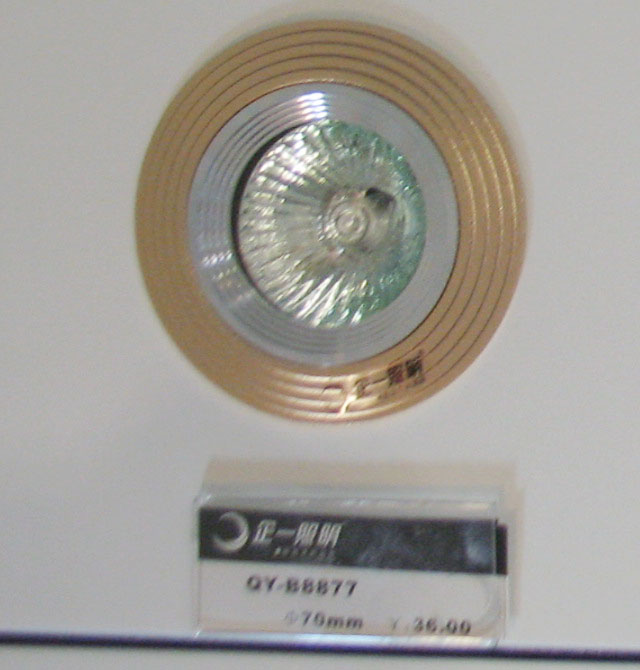 ��һ�����컨�� QY-B8877  ��50mm ���Sɫ �̶�ʽ �u�؟���