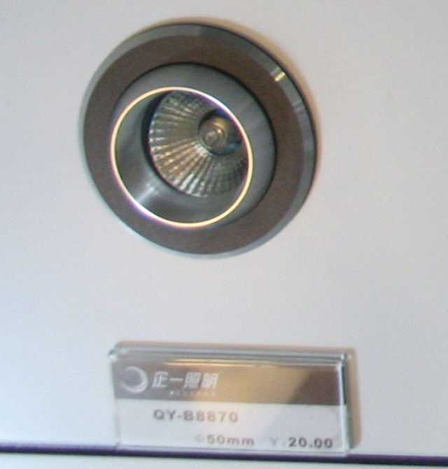 ��һ�����컨�� QY-B8870  ��50mm �yɫ �̶�ʽ �u�؟���