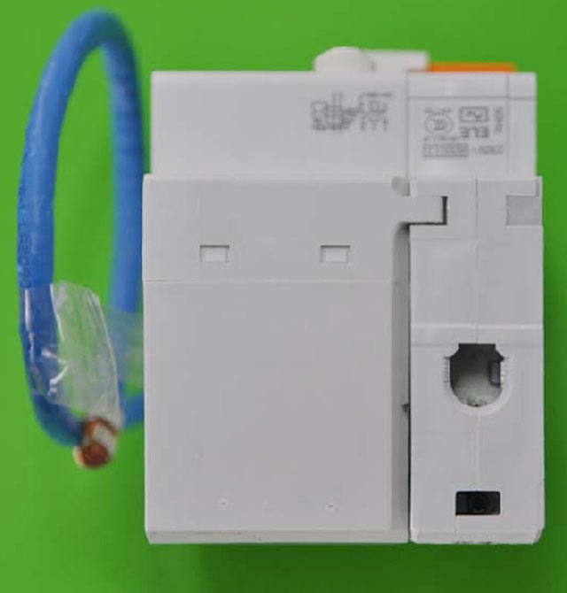 ʩ�͵�·��\�՚��_�P EA9RN1C2030C 1P+N 20A ʣ�����������·��