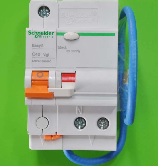 ��·��\�՚��_�P EA9RN1C4030C 1P+N 40A ©는�·��