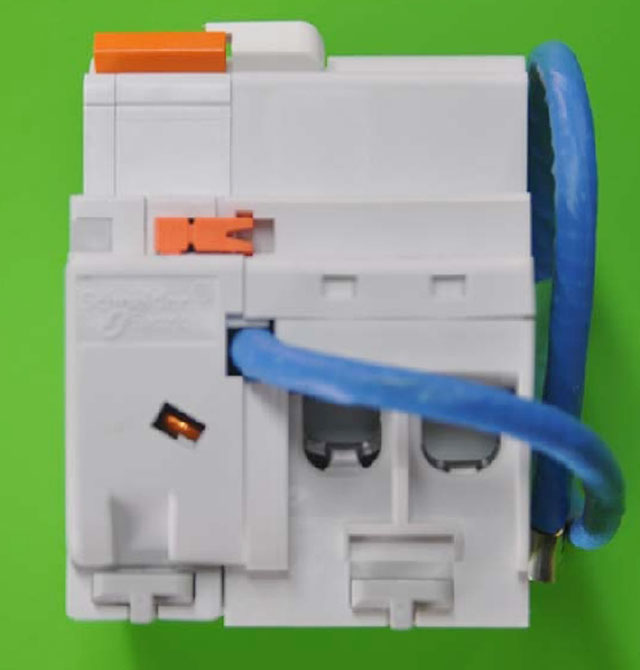 ʩ�͵�·��\�՚��_�P EA9RN1C1630C 1P+N 16A ʣ�����������·��