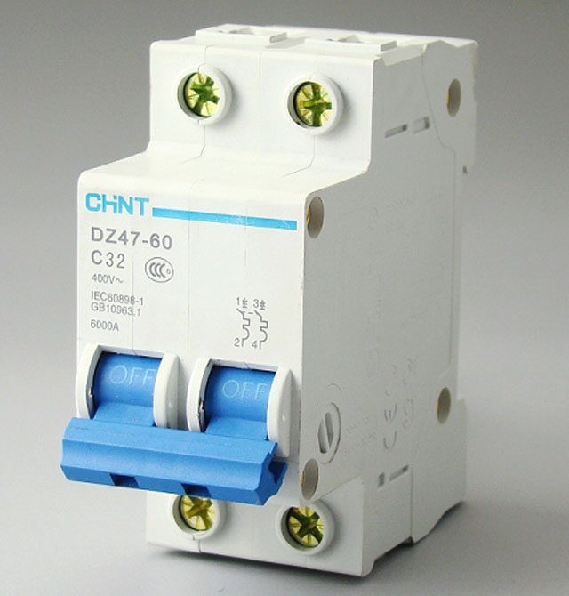 ��·��\�՚��_�P DZ47-60 C32 2P 32A �՚��_�P���ܚ���·����