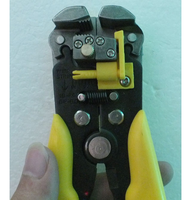 �Ԫ{�����Q �๦���Ԅӄ��������QBS520006 205mm