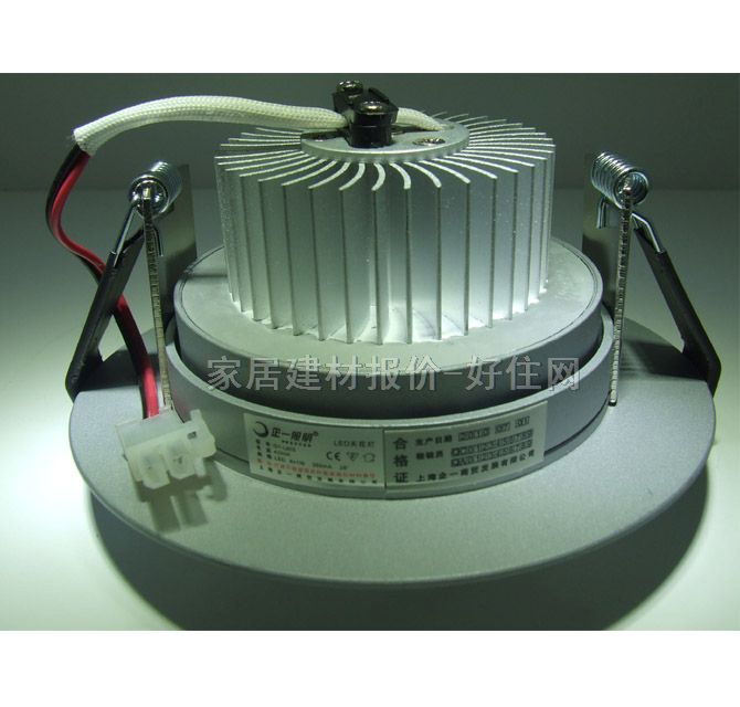 ��һ����LEDͲ�����컨�� ��100mm QY-L605 6w ���bǶ��ʽ �X�Ͻ���|ɳ�yɫ