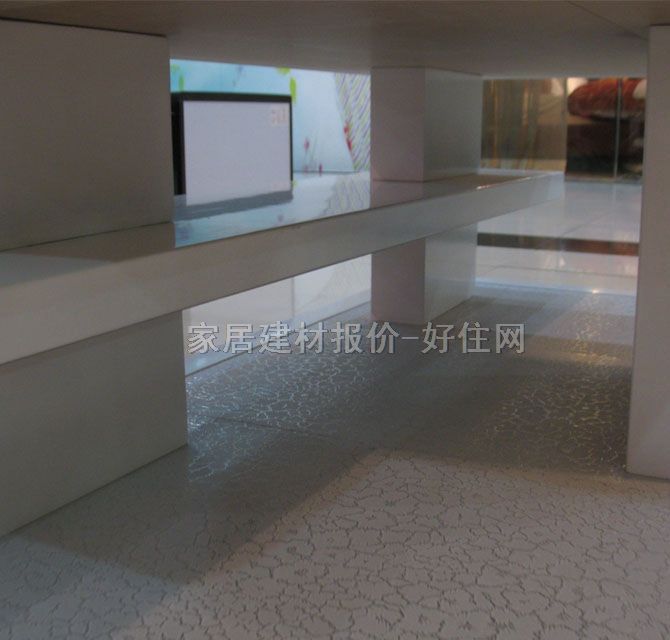 �ŷ��͏d��� 043��� 1300mm��700mm����440mm