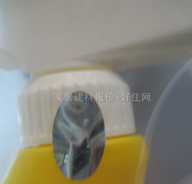 �G�Ƽ�ȩ�ֽ℩ ��ȩ����(ľ��Ʒ) 500ML