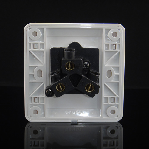 ���T�ӏ�늲������ �h��5UB0200-1CC1 ���O ��ɫ 16A 250V ���{����