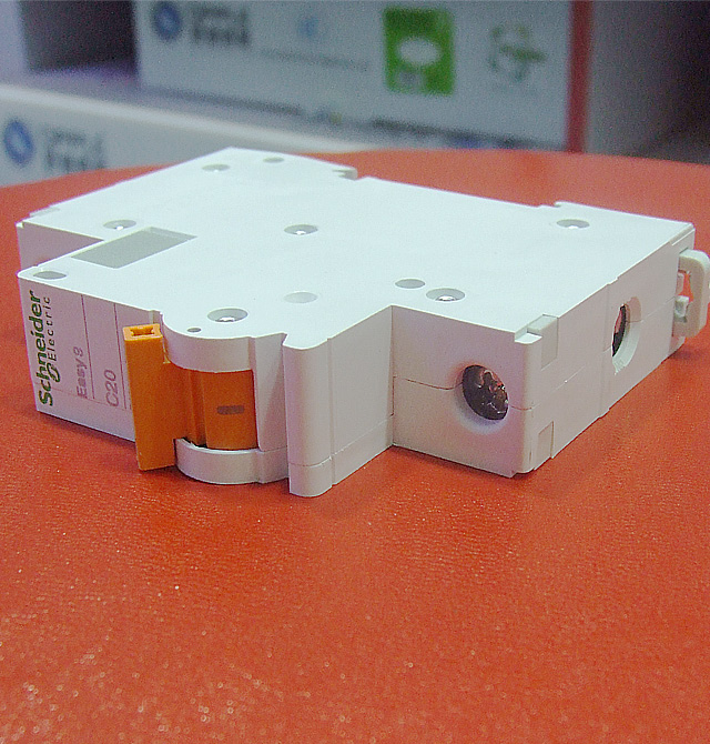 ʩ�͵�·��\�՚��_�P Easy C20 1P 20A �՚��_�P���ܚ���·����