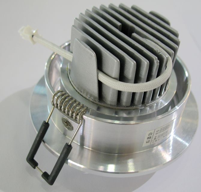 ��һ����LEDͲ�����컨��  �̶�ʽQY-L309  3��1w ���bǶ��ʽ δ֪ ܇�X���|���yɫ