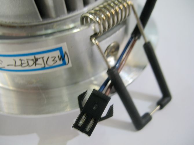 ��һ����LEDͲ�����컨��  QY-L301  3��1w ���bǶ��ʽ δ֪ ܇�X���|���yɫ