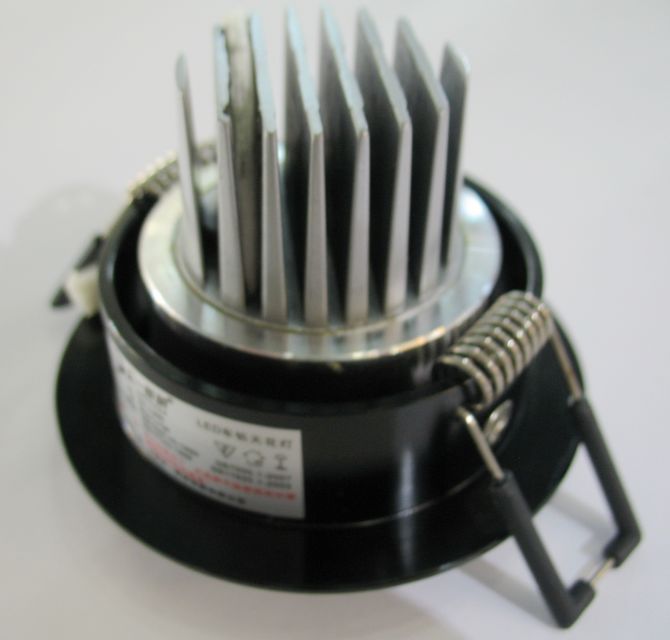 ��һ����LEDͲ�����컨��  QY-L205  1w ���bǶ��ʽ δ֪ �X�Ͻ���|��ɫ