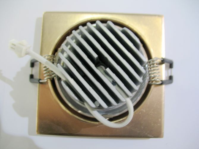 ��һ����LEDͲ�����컨�� �̶�ʽQY-L313 3��1w ���bǶ��ʽ ��78mm ܇�X���|���Sɫ