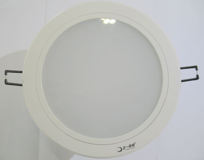 LEDͲ�����컨�� QY-L601G  Max.7w ���bǶ��ʽ �X�Ͻ���|��ɫ