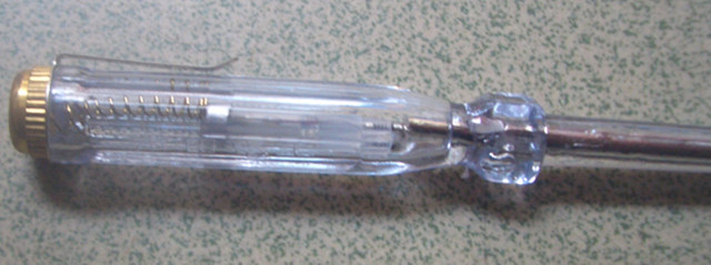 ����y늹P ����늹P 100v-500v