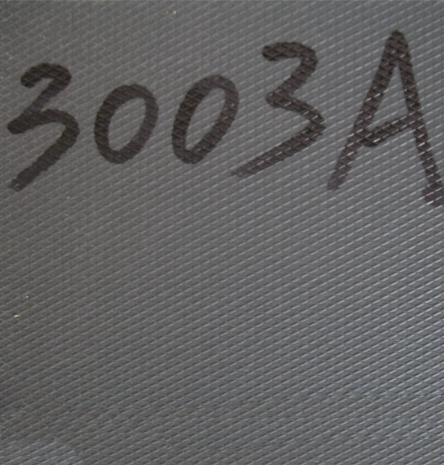 ���m�K��PVC���ϵذ� �����yϵ��3003A 304mm��304mm����1.2mm �����y