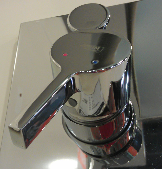 ԡ����ԡ���^ ����ʽ�ɹ��ܿ����y081280 ���bǶ��ʽ