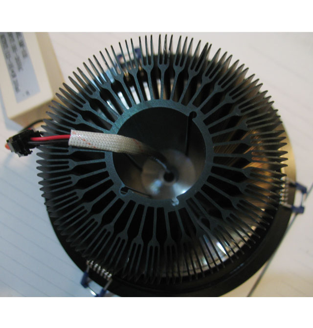 �h��LEDͲ�����컨�� AP261B-18B 18��1w ���bǶ��ʽ �_�צ�138mm  �X�Ͻ���|��ɫ