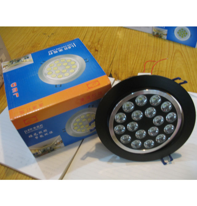 �h��LEDͲ�����컨�� AP261B-18B 18��1w ���bǶ��ʽ �_�צ�138mm  �X�Ͻ���|��ɫ