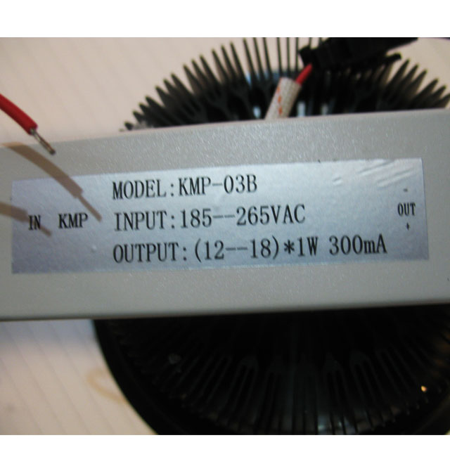 �h��LEDͲ�����컨�� AP261B-15B 15��1w ���bǶ��ʽ �X�Ͻ���|��ɫ