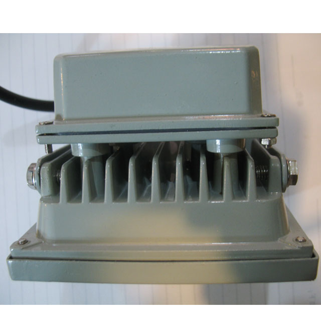 �h��LEDͶ�������� APL4421A-10B���Ɵ� 1��10w ů��ɫ3000k