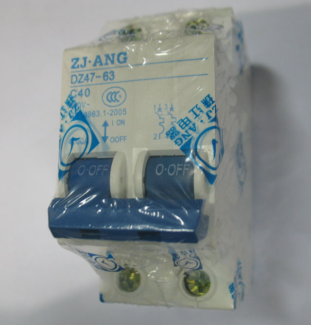 ��·��\�՚��_�P DZ47-63 C40 2P 40A �՚��_�P���ܚ���·����