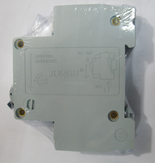 ���ʔ�·��\�՚��_�P DZ47-63 C16 1P 16A �՚��_�P