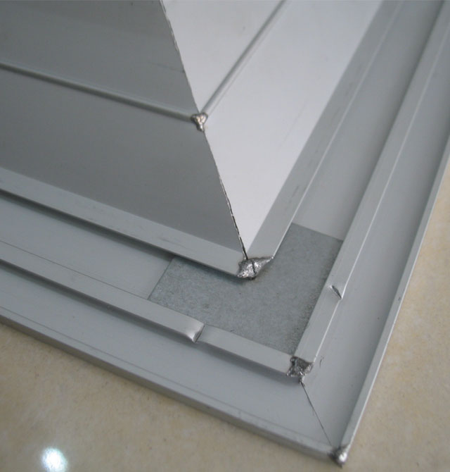 ���_˹������{���L�� ����ɢ���� ӆ��