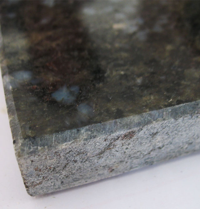 �A��ʯ�Ļ����r �G�� ��1.7mm