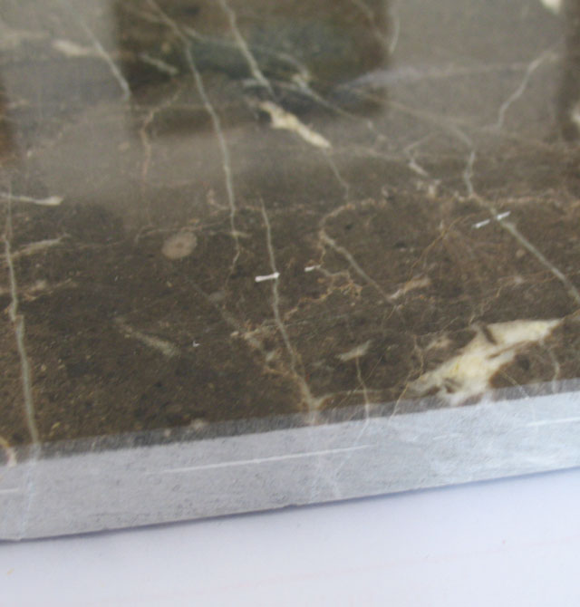 �A��ʯ�Ļ����r ��� ��1.7mm