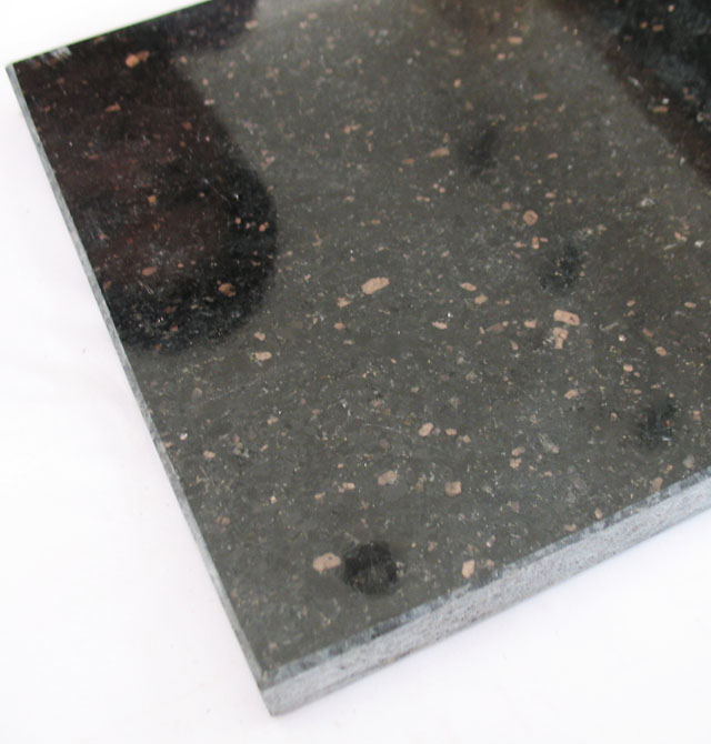 �A��ʯ�Ļ����r �M�ڽ�ɳ ��1.7mm