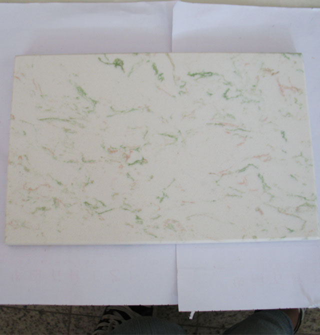 �A��ʯ�Ę�֬����ʯ ������� ��1.7mm