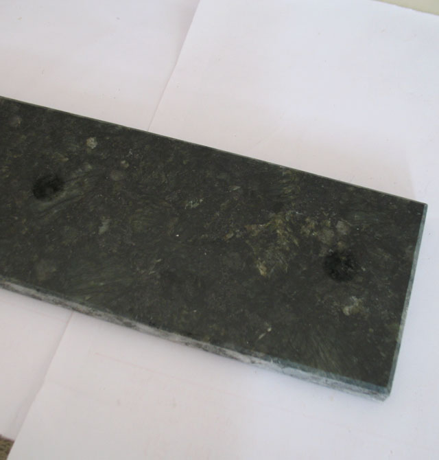 �A��ʯ�Ļ����r ���ݽ��� ��1.7mm