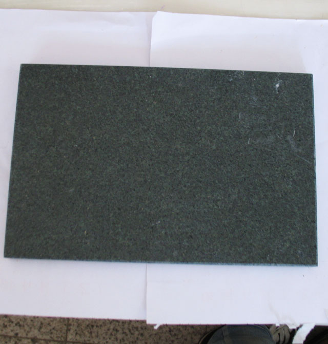 �A��ʯ�Ļ����r ���ݽ��� ��1.7mm