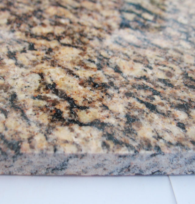 �A��ʯ�Ļ����r ���ݽ��� ��1.7mm