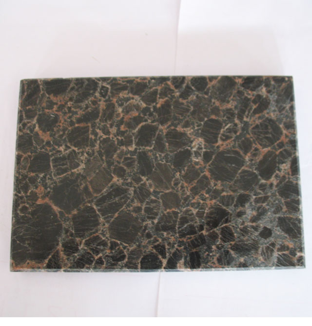 �A��ʯ�Ļ����r ���@ ��1.7mm