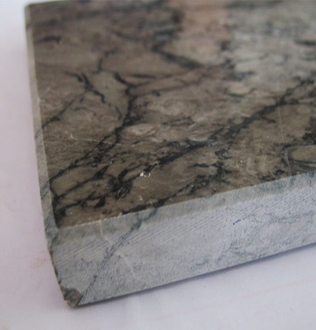 �A��ʯ�Ļ����r ��̫�� ��1.7mm