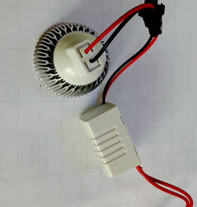 ����LED��Դ 220V-MR16܇�X���� 3��1w