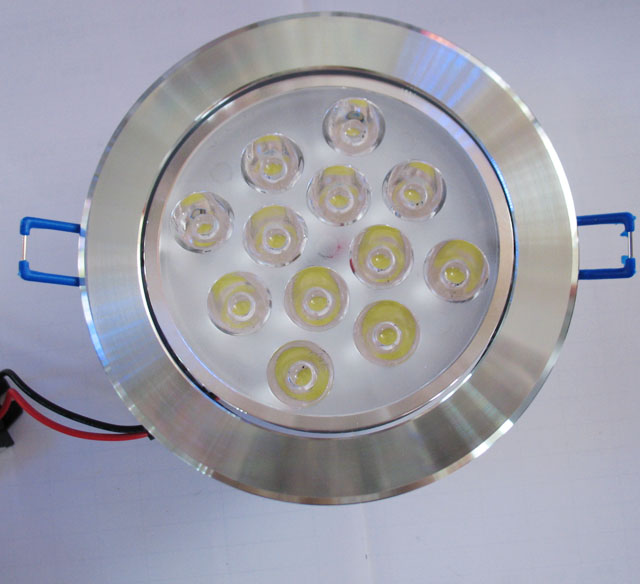 ����LEDͲ�����컨�� LED��YH-12Y 12��1w ���bǶ��ʽ �_�צ�120mm