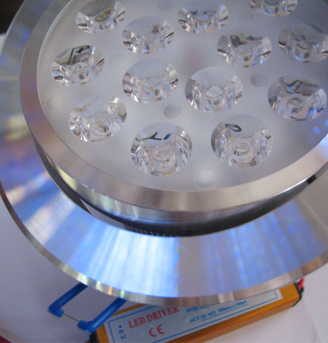 ����LEDͲ�����컨�� LED��YH-15Y 15��1w ���bǶ��ʽ �_�צ�145mm